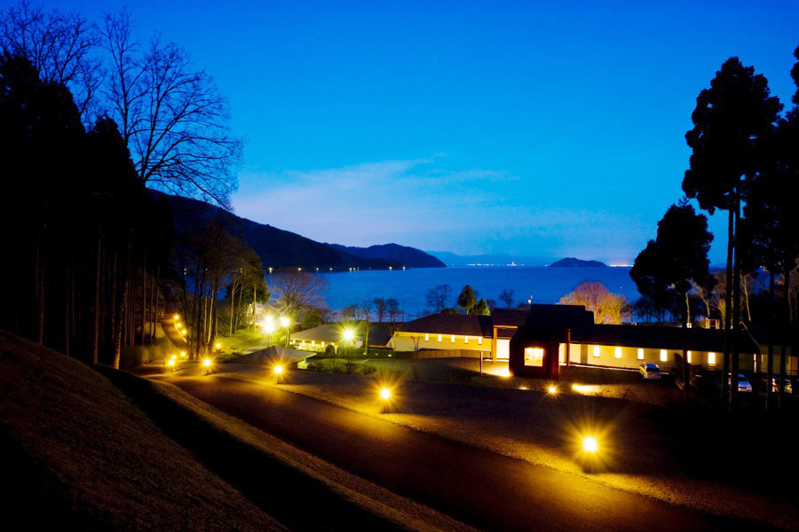 L’ Hôtel Du Lac
